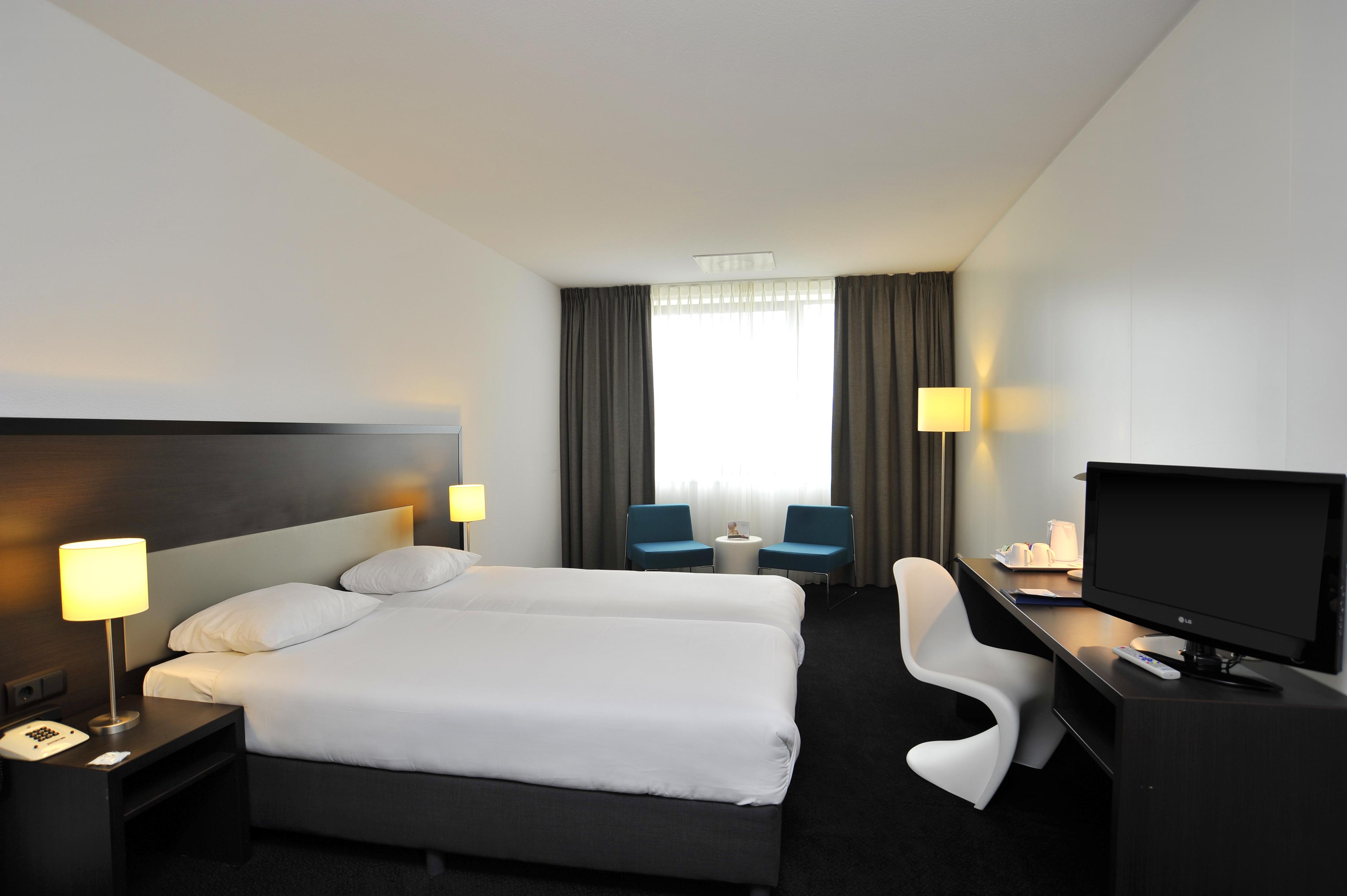 Fletcher Hotel-Restaurant Parkstad- Zuid Limburg Kerkrade Eksteriør billede